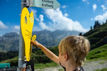 Image for: Rätselweg